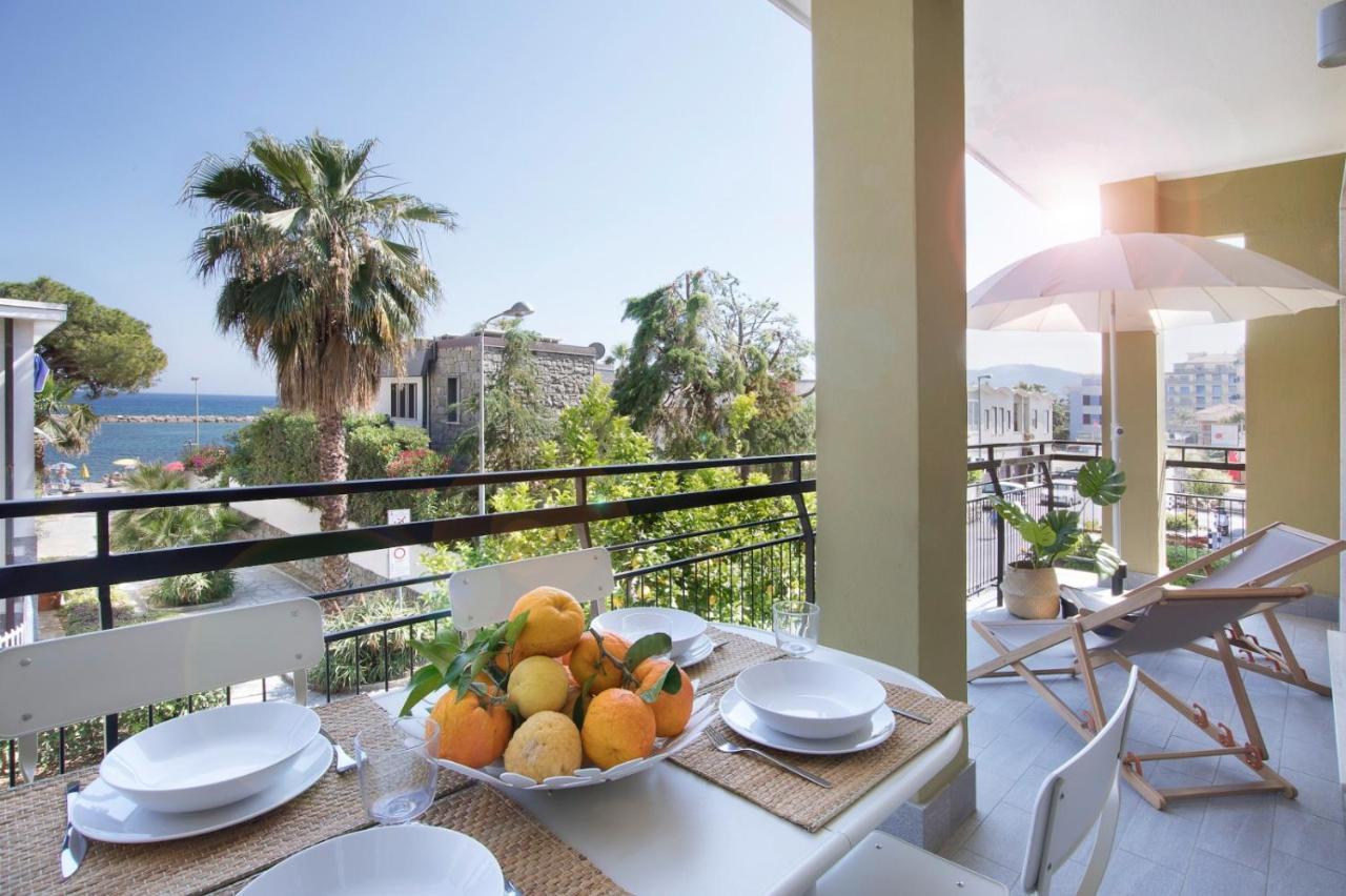 Italianway - Cristoforo Colombo 12 Daire San Bartolomeo Al Mare Dış mekan fotoğraf